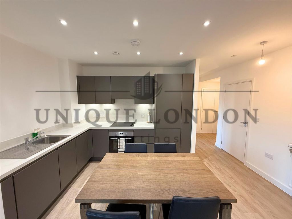 Property photo 2 of 7 369.Jpg