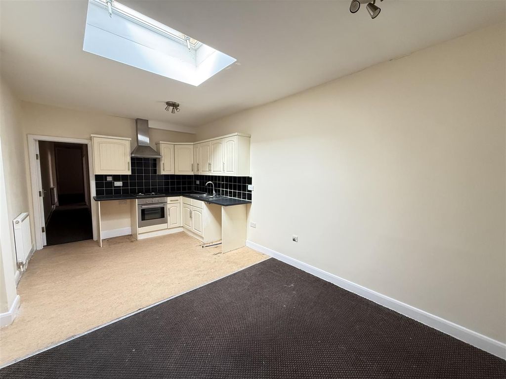 Property photo 2 of 8 Photo 13-03-2026, 12 57 17 Pm.Jpg