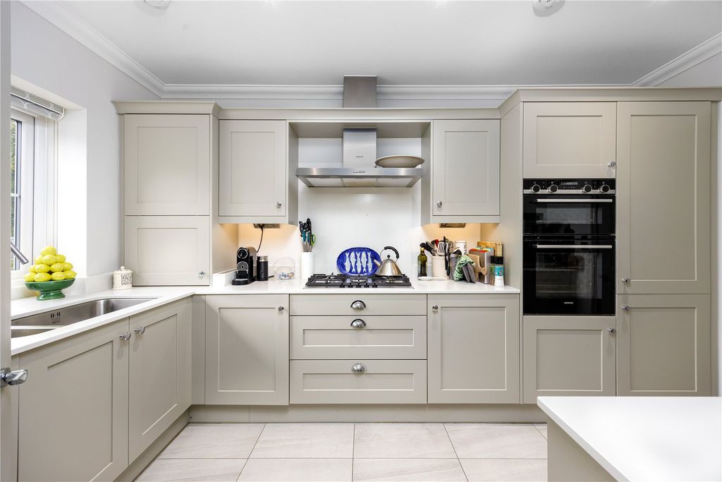 Property photo 2 of 15 Picture No. 03