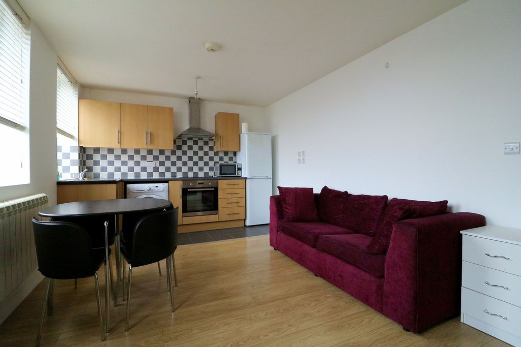 Property photo 2 of 5