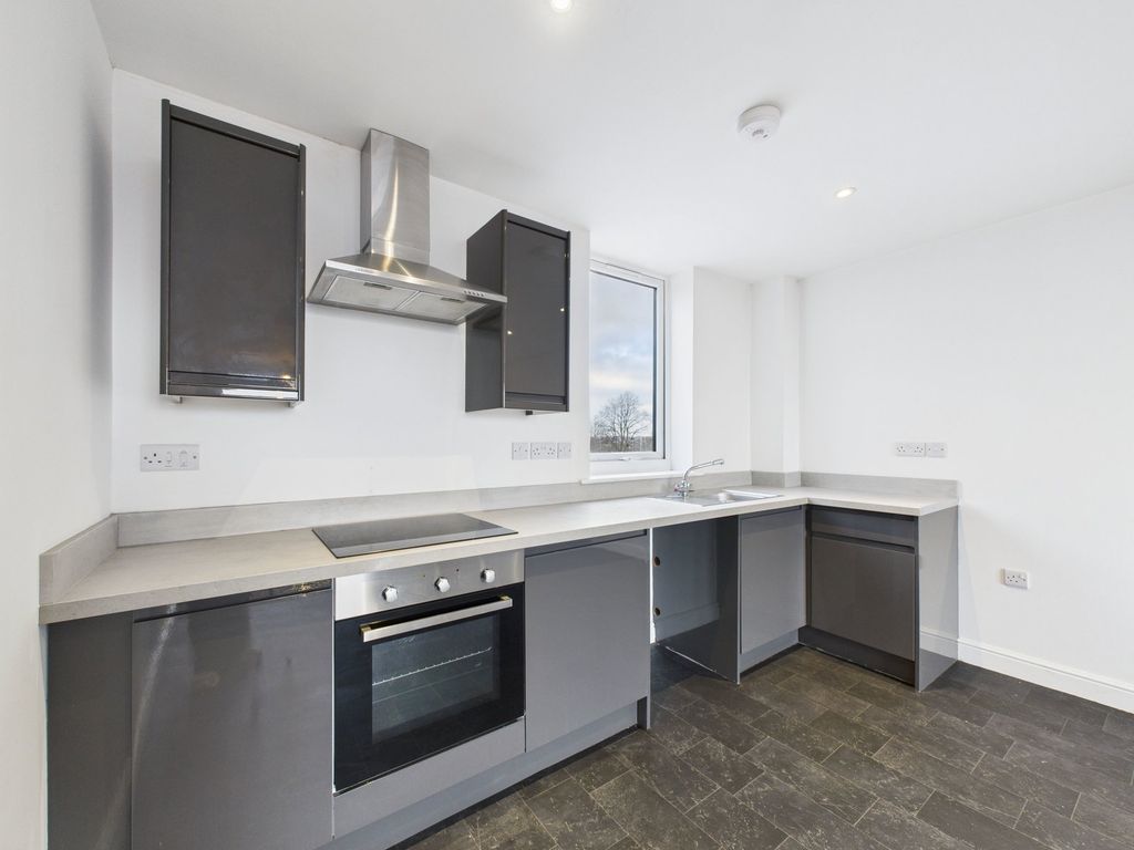 Property photo 3 of 26