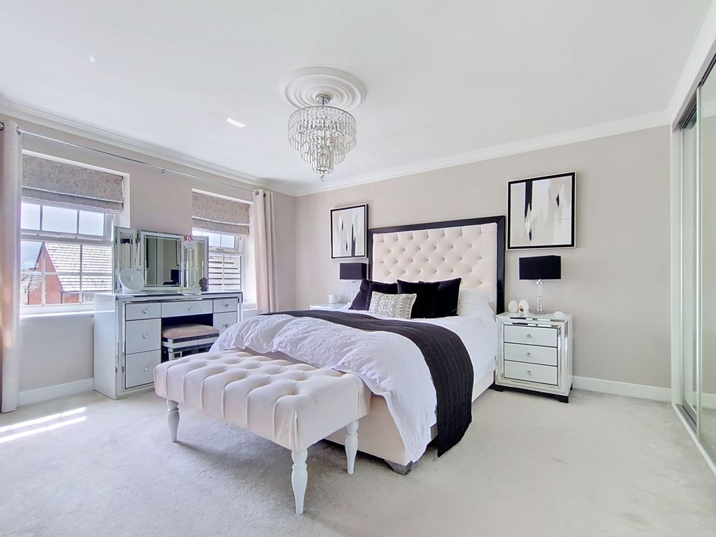 Additional image 15 of 4 bed detached house for saleLockgate Rise, Birkenshaw, Bradford, West Yorkshire BD11