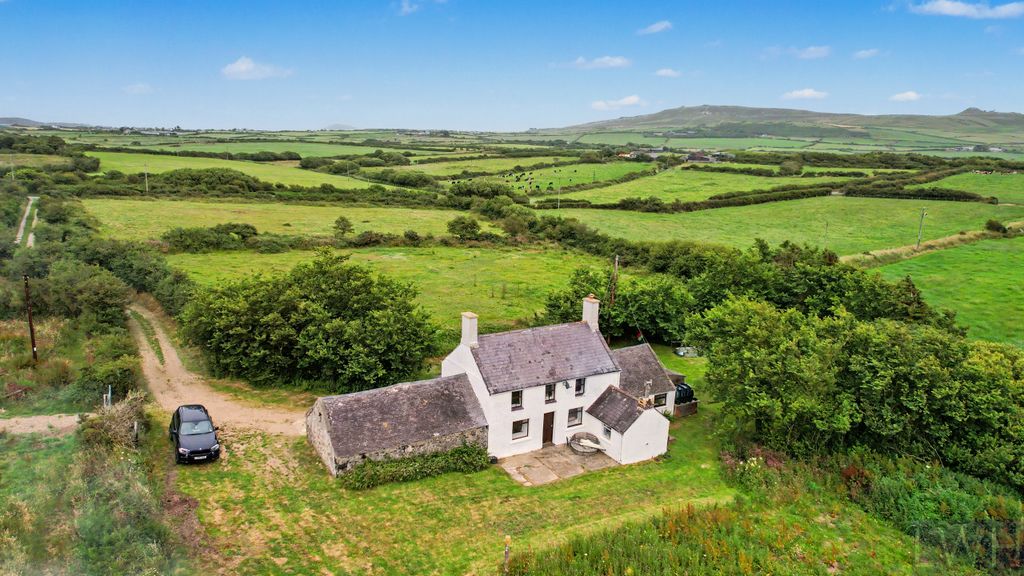 Property photo 1 of 21 Croeso | Welcome