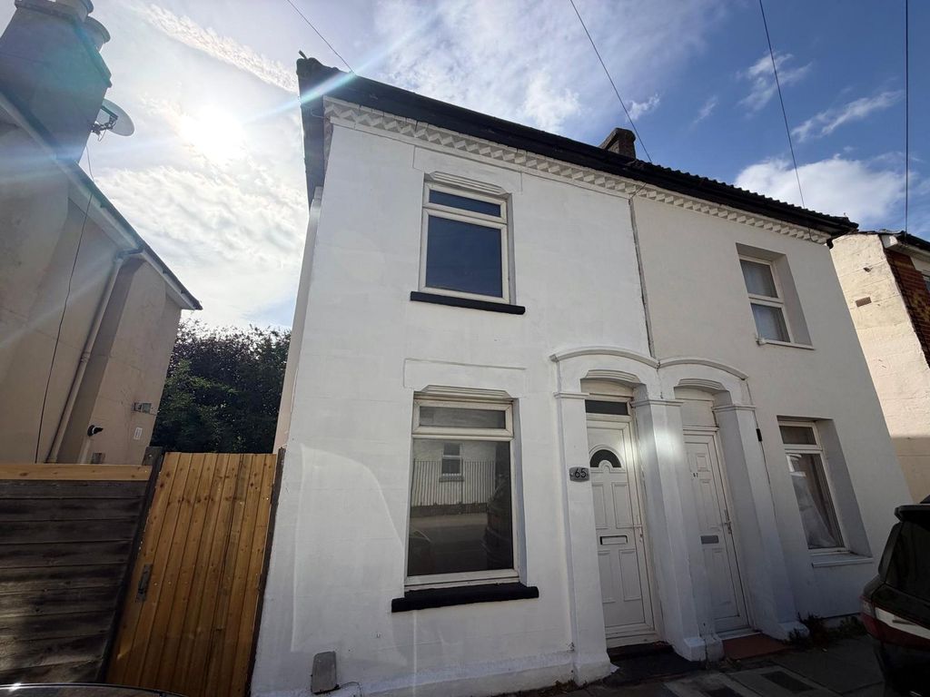 Property photo 1 of 14 Picture No. 30