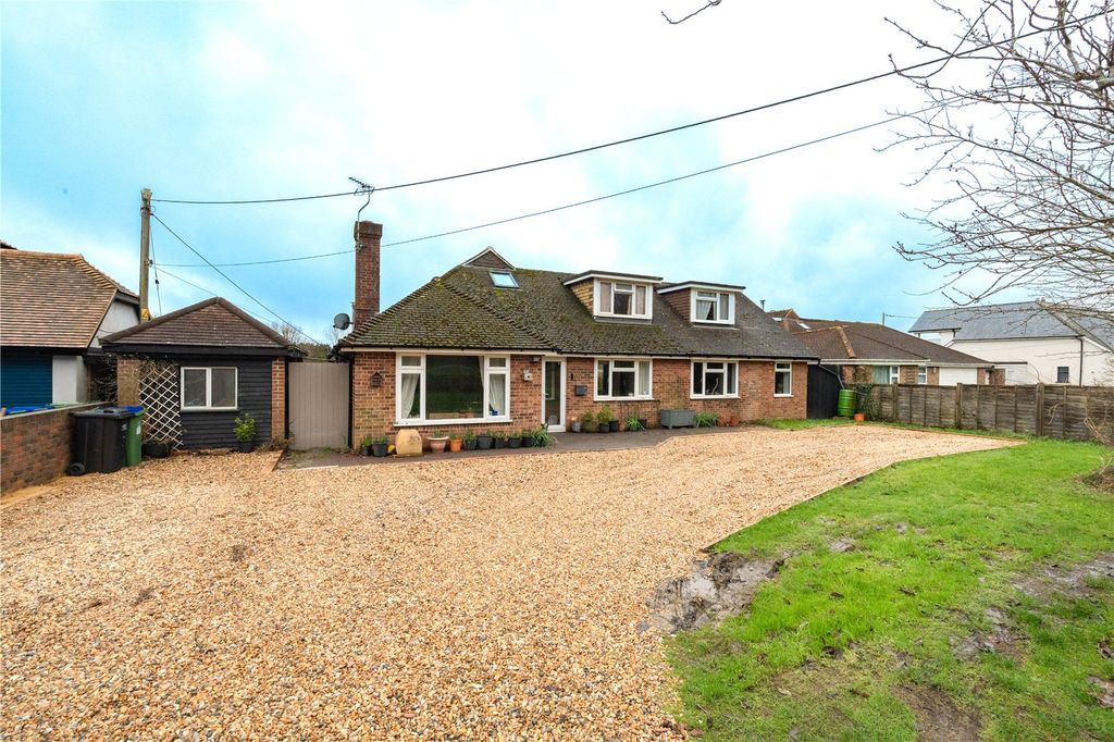 Property photo 2 of 35 Picture No. 53