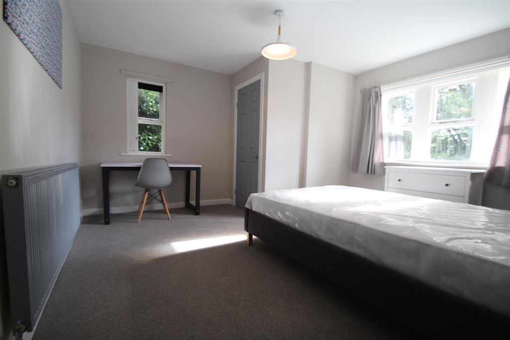 Property photo 1 of 7 Property Photo