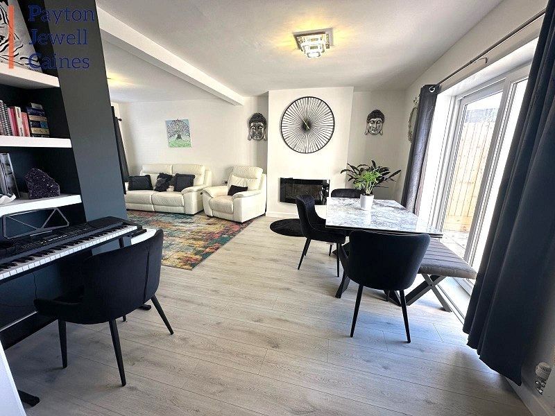 Property photo 3 of 9 Not Specified