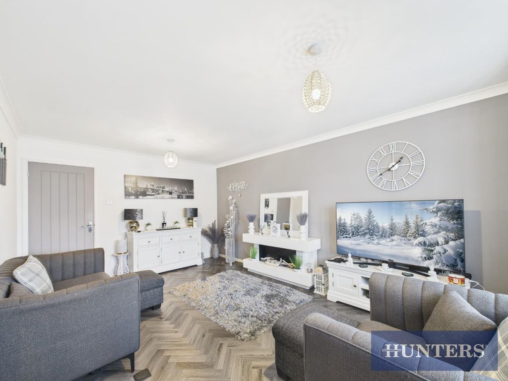 Property photo 2 of 14 Cam01494G0-Pr0485-Still011.Jpg