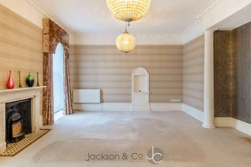 Property photo 3 of 25 Img_4840-Hdr