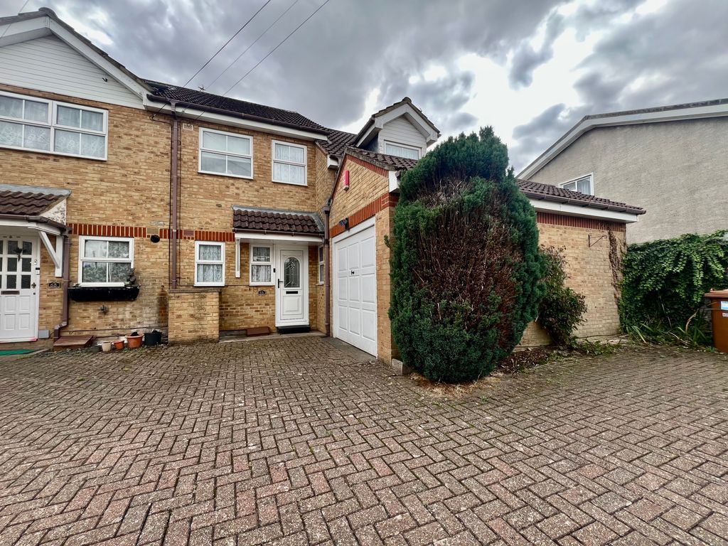Property photo 1 of 13 Img_5106