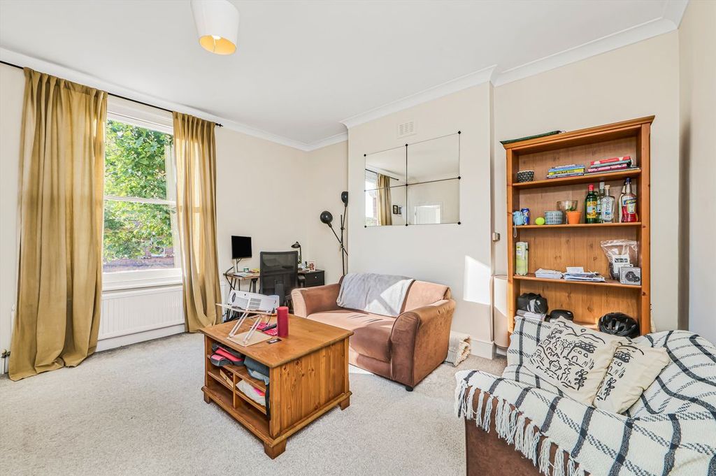 Property photo 2 of 4