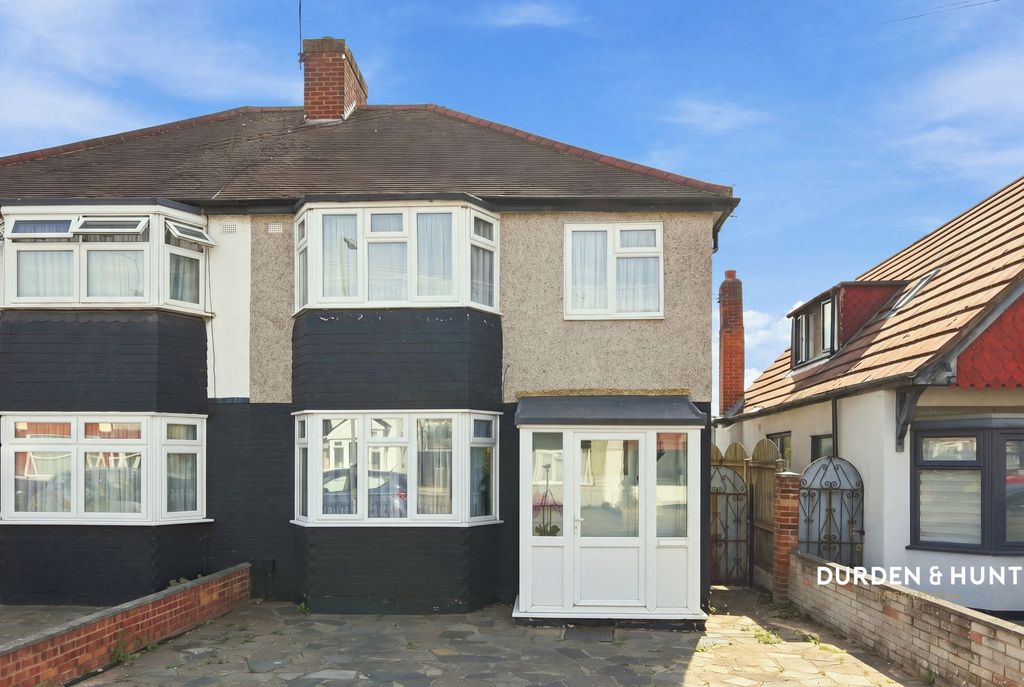 Property photo 1 of 24