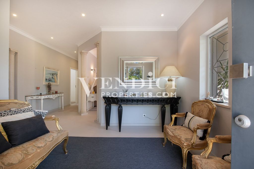Property photo 3 of 42