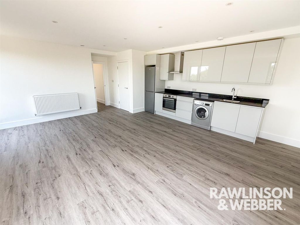 Property photo 2 of 10 Img_2968_1.Jpg