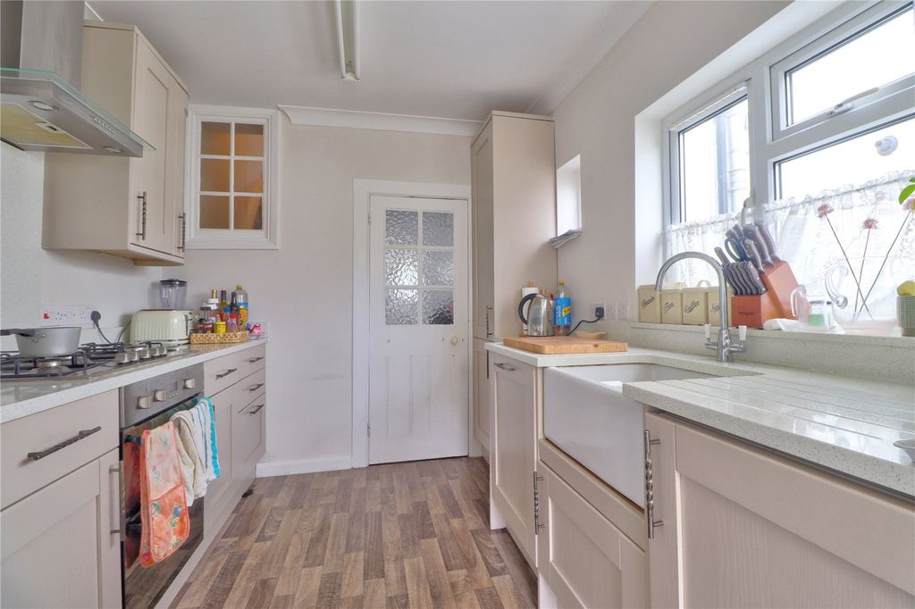 Property photo 3 of 18 Picture No. 06