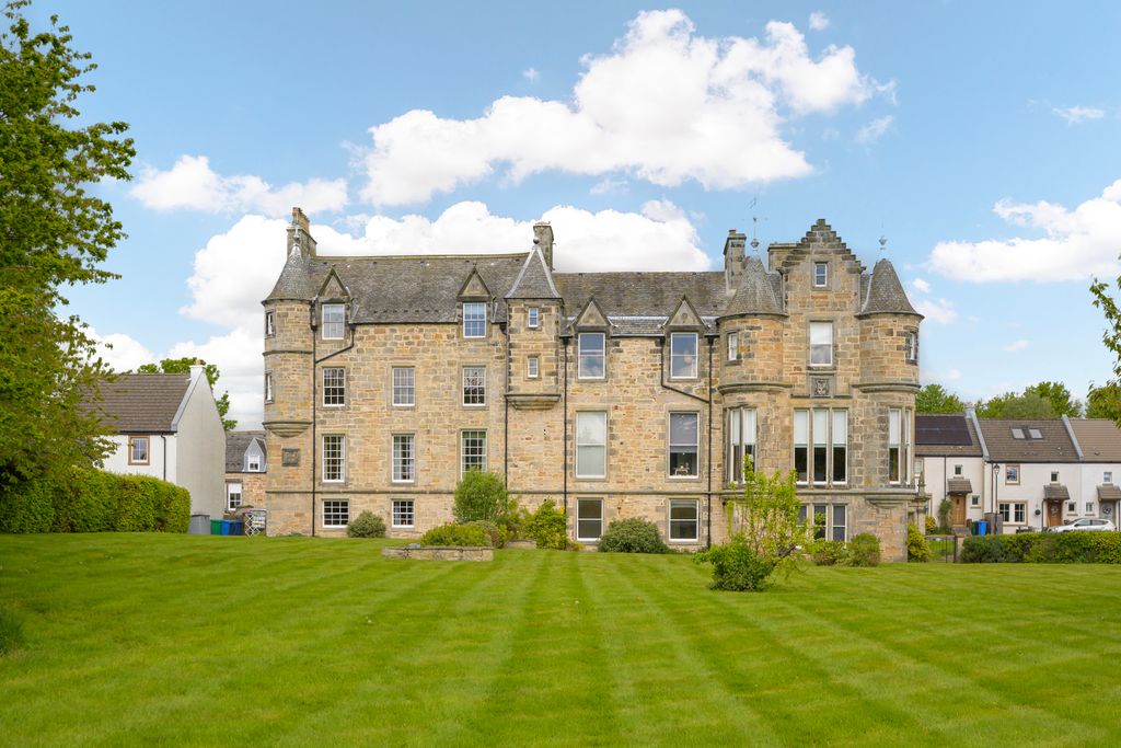 Additional image 30 of 3 bed flat for sale11 Craigflower House, Torryburn KY12