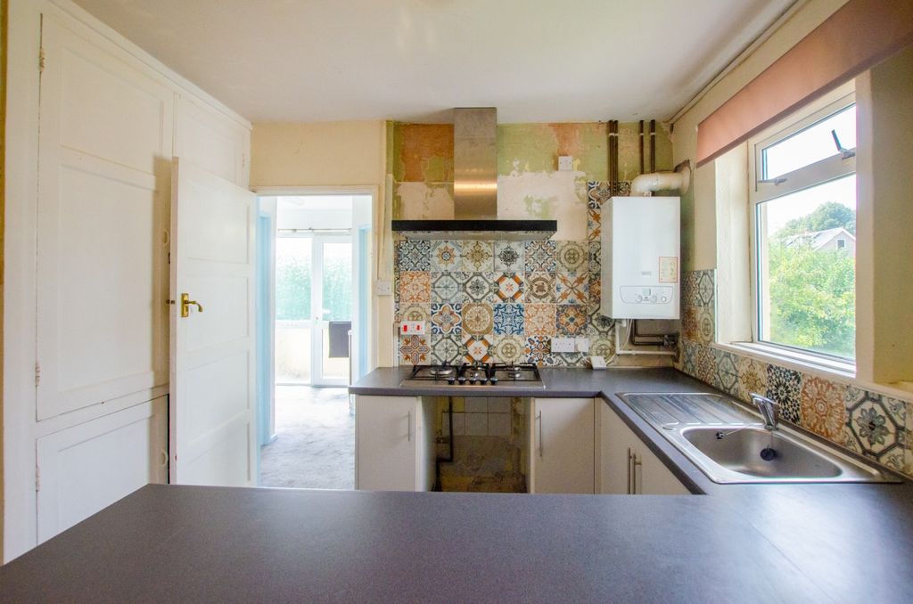 Property photo 3 of 16 11 Paull Road Tps Bodmin Branch 01208 872728-18