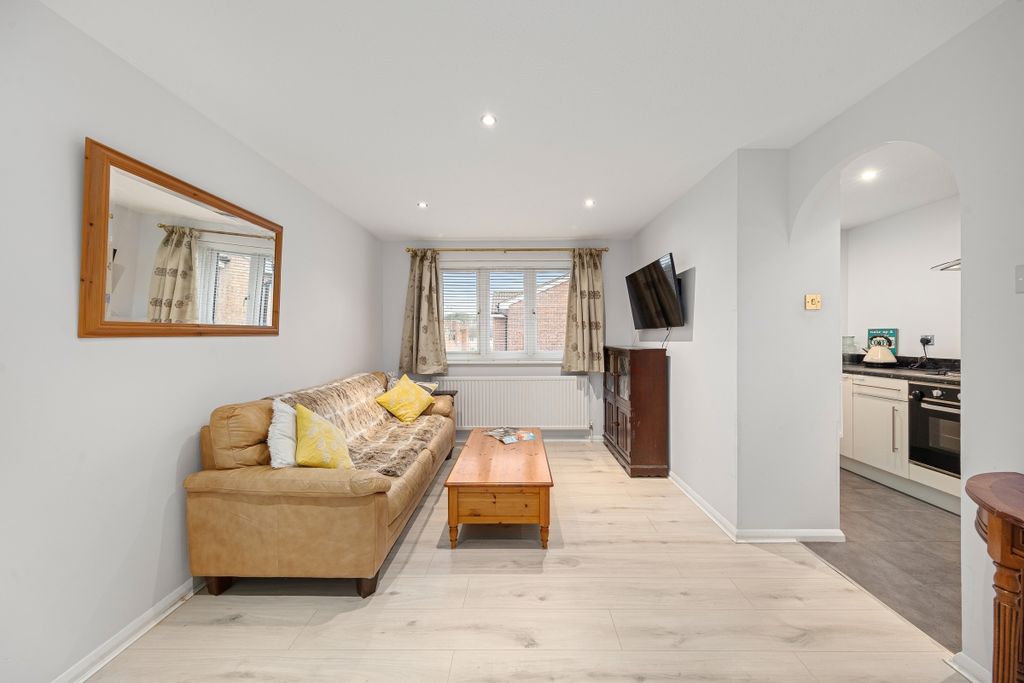 Property photo 1 of 9 094A9470