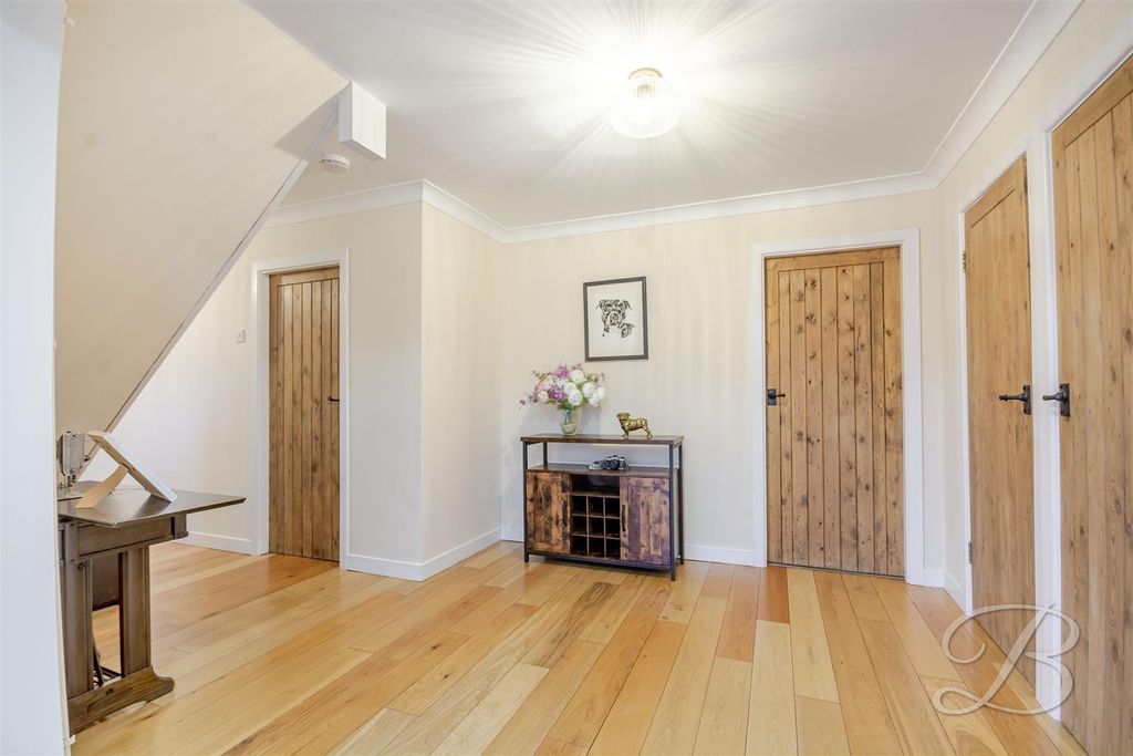 Property photo 3 of 38 Ccltd-42.Jpg