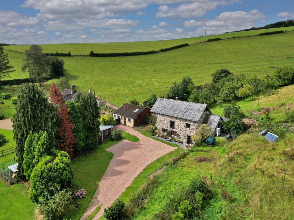 Property photo 1 of 33 Image