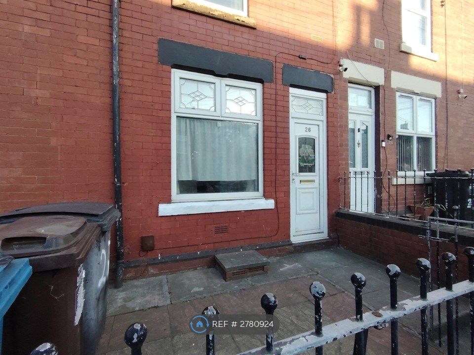 Property photo 1 of 9