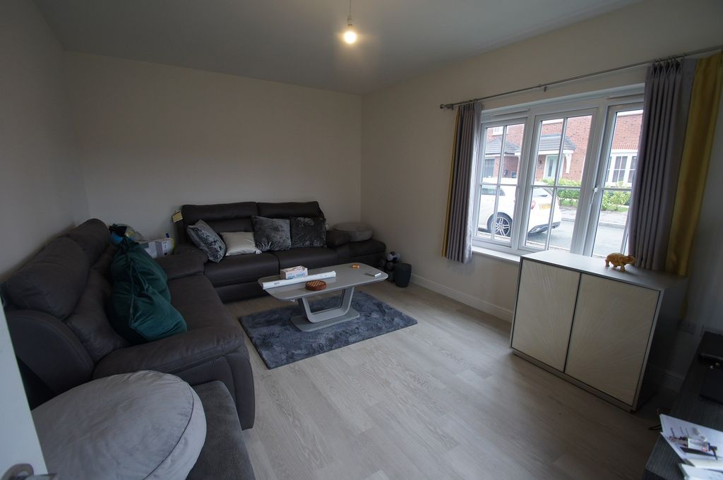 Property photo 2 of 13 Not Specified