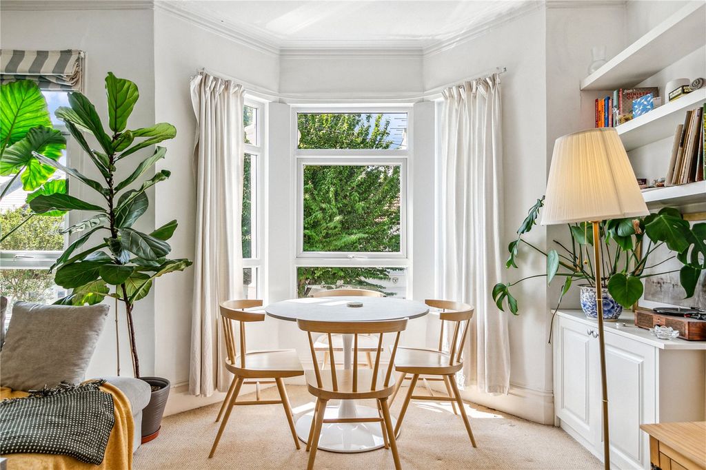 Property photo 3 of 11 Picture No. 08