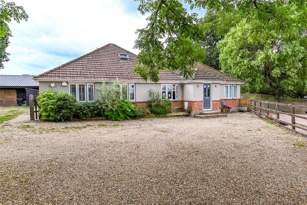 Property photo 1 of 35 Picture No. 37