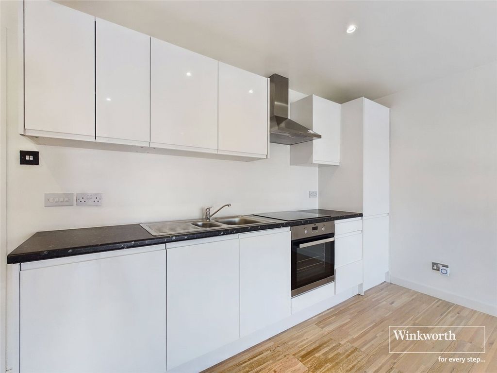 Property photo 3 of 13 Picture No. 20