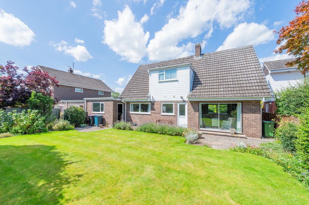 Property photo 2 of 22 2