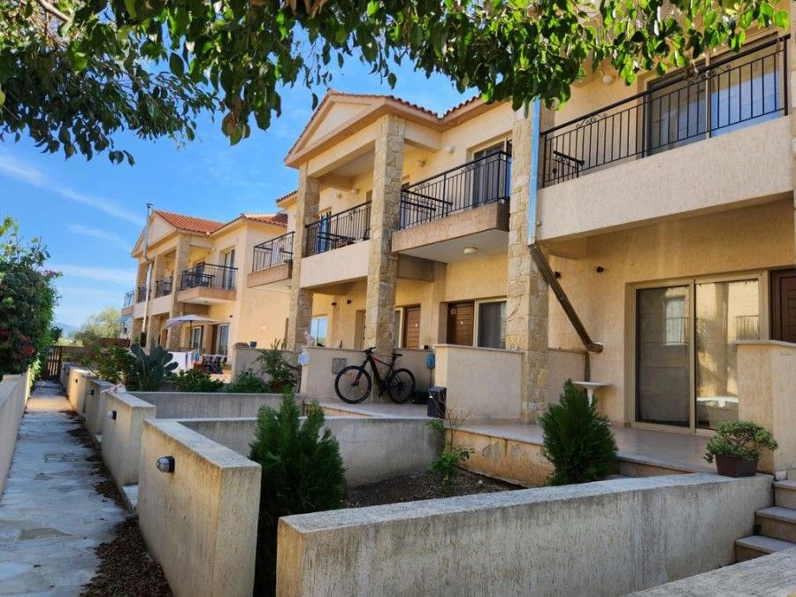 Property photo 1 of 5