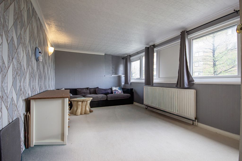 Property photo 2 of 12 2