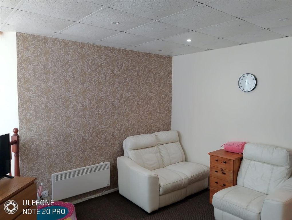 Property photo 2 of 10 10.Jpg