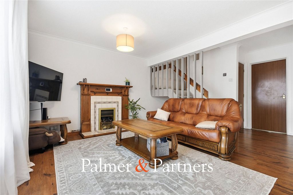 Property photo 3 of 21 Picture No. 19