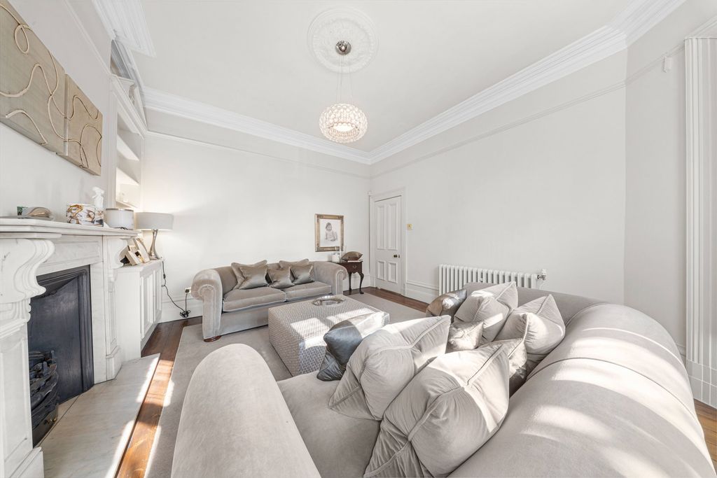 Additional image 9 of 5 bed detached house for saleDerby Road, Formby, Liverpool L37