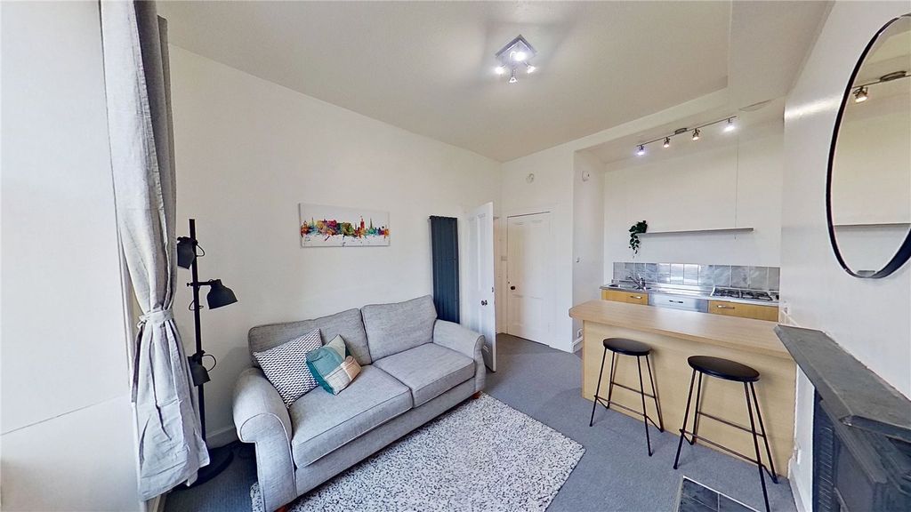 Property photo 1 of 17 Photo 1