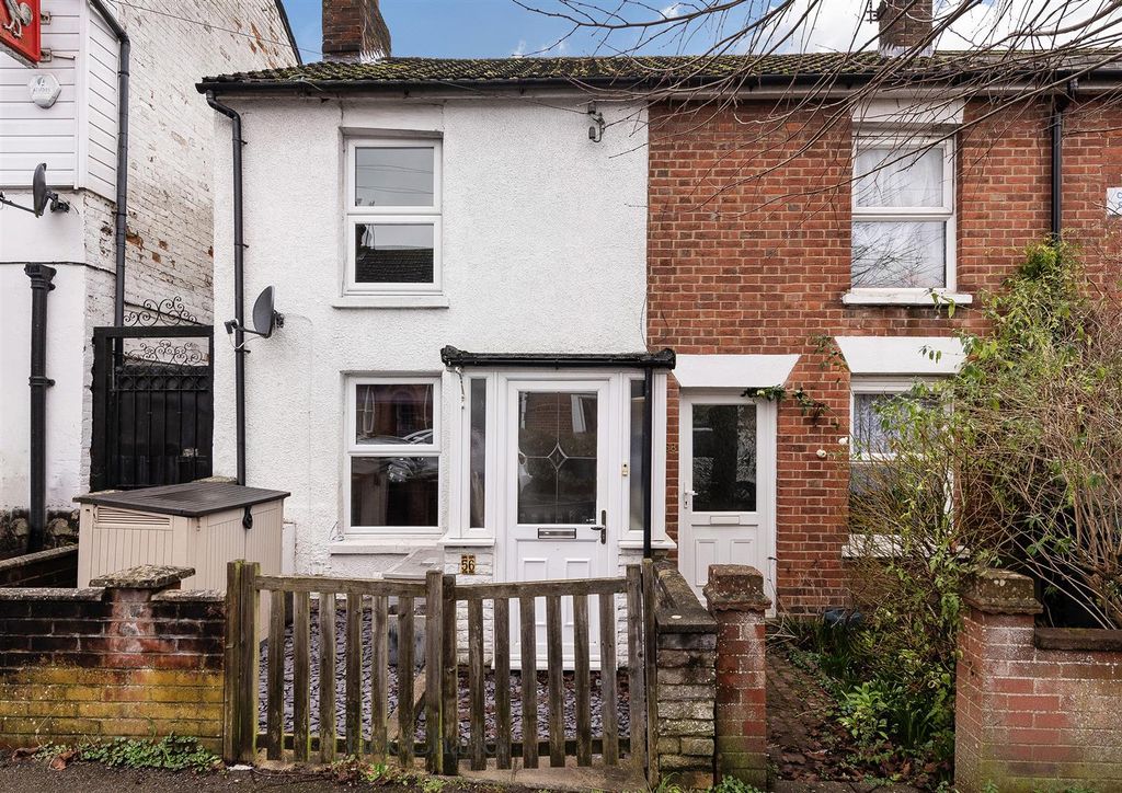 Property photo 1 of 13 56 Lavender Hill, Tn9 2Au 001.Jpg