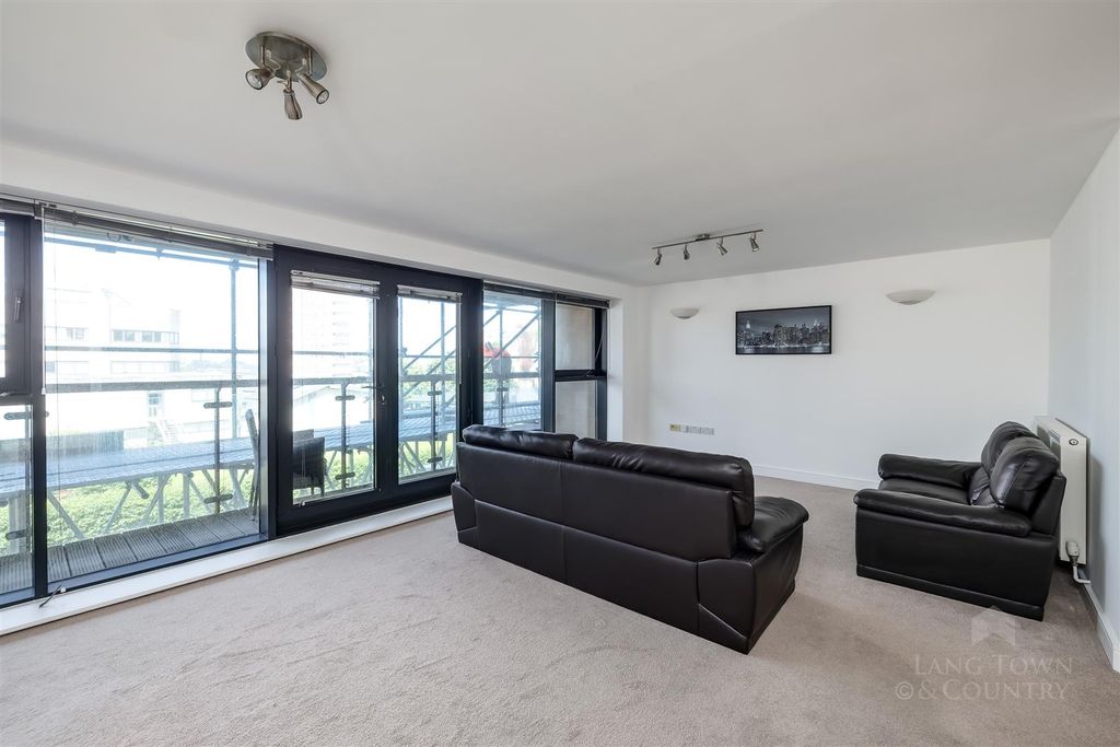 Property photo 2 of 9 0002.Jpg