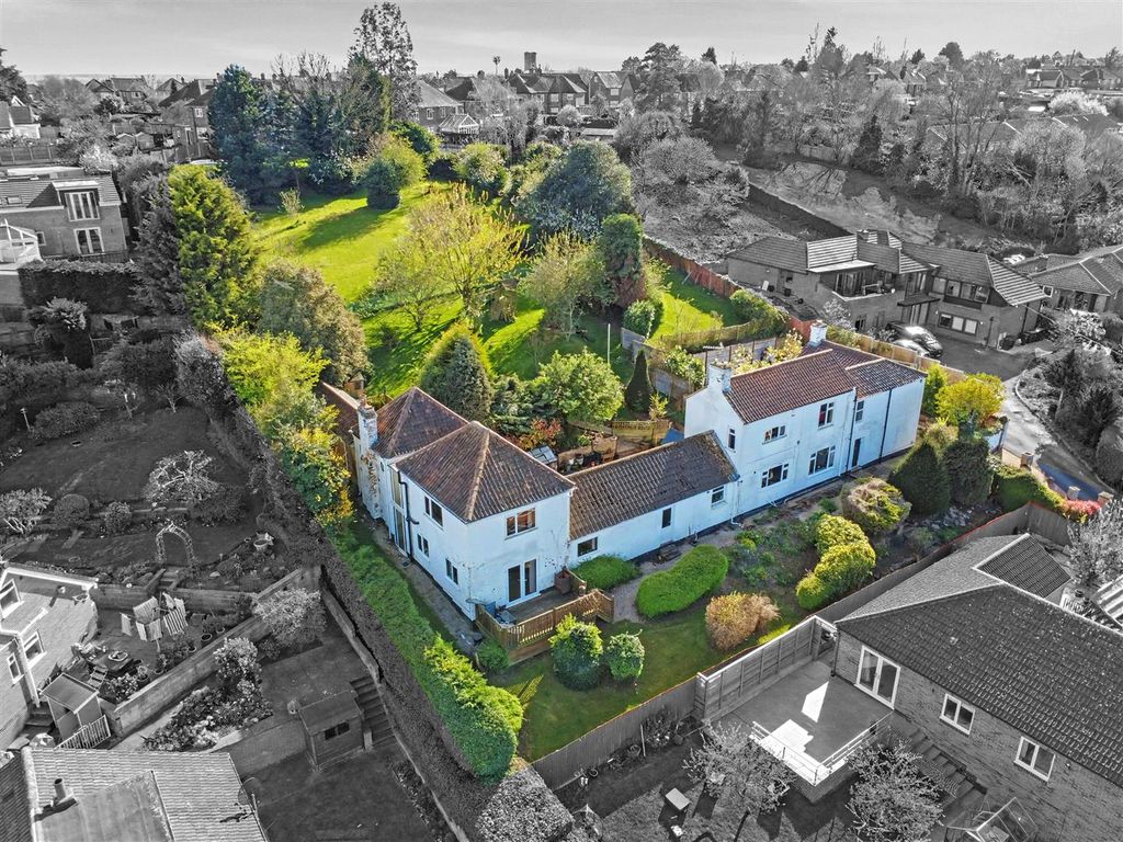 Property photo 1 of 30 Drone_9 Bw.Jpg