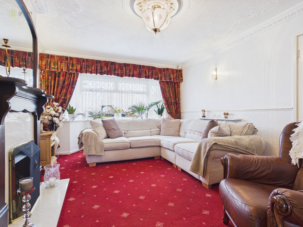 Property photo 2 of 44 Cam01332G0Pr0672Still001