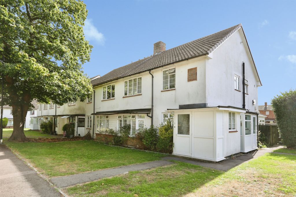 Property photo 1 of 12