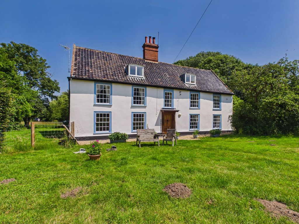 Property photo 1 of 34
