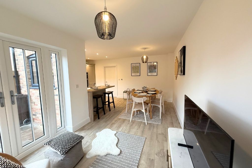 Property photo 3 of 10 Plot 17