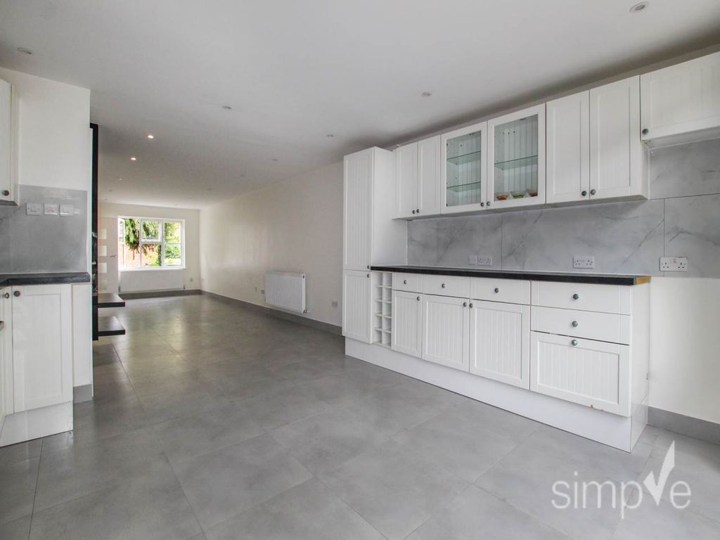 Property photo 2 of 16 Img_4518