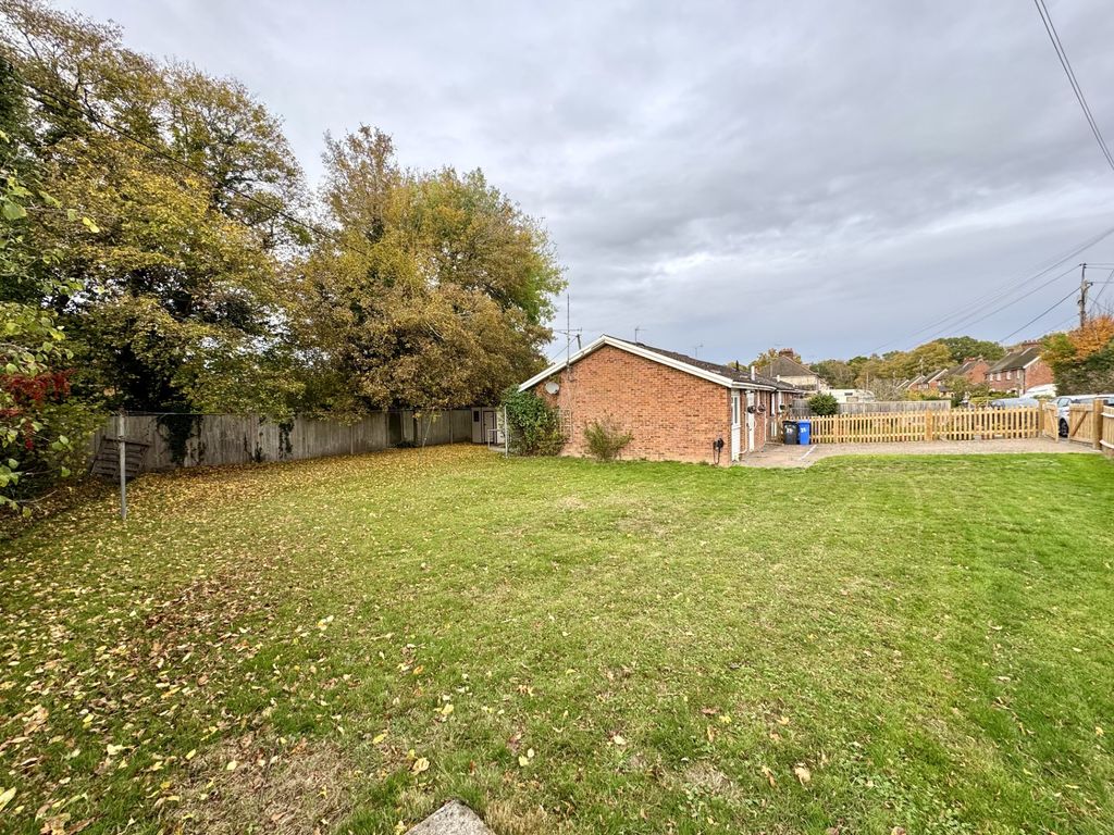 Property photo 2 of 11