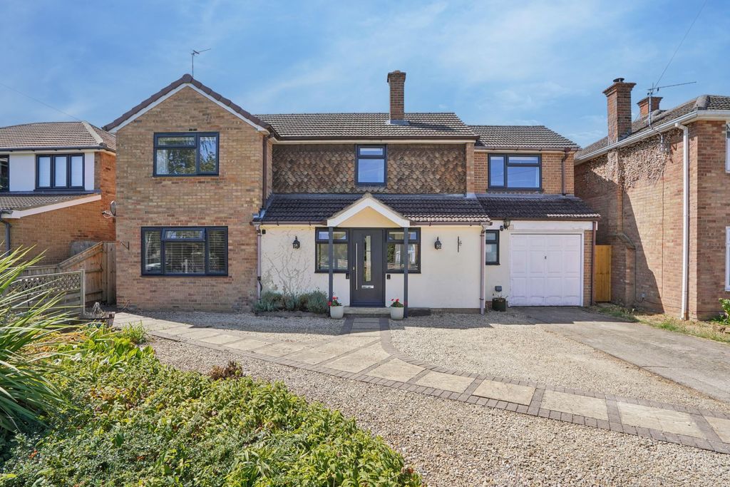 Property photo 1 of 31