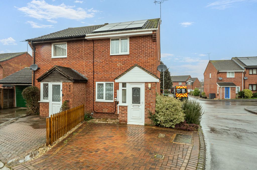 Property photo 1 of 18 1409124-21-6981Fa...