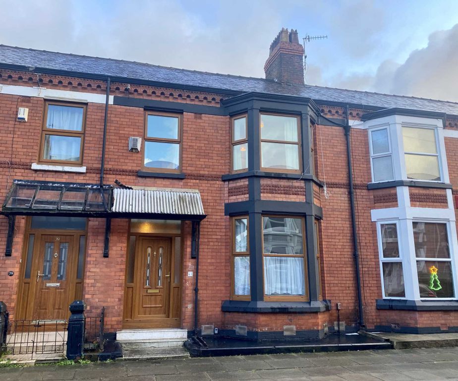 Property photo 1 of 12