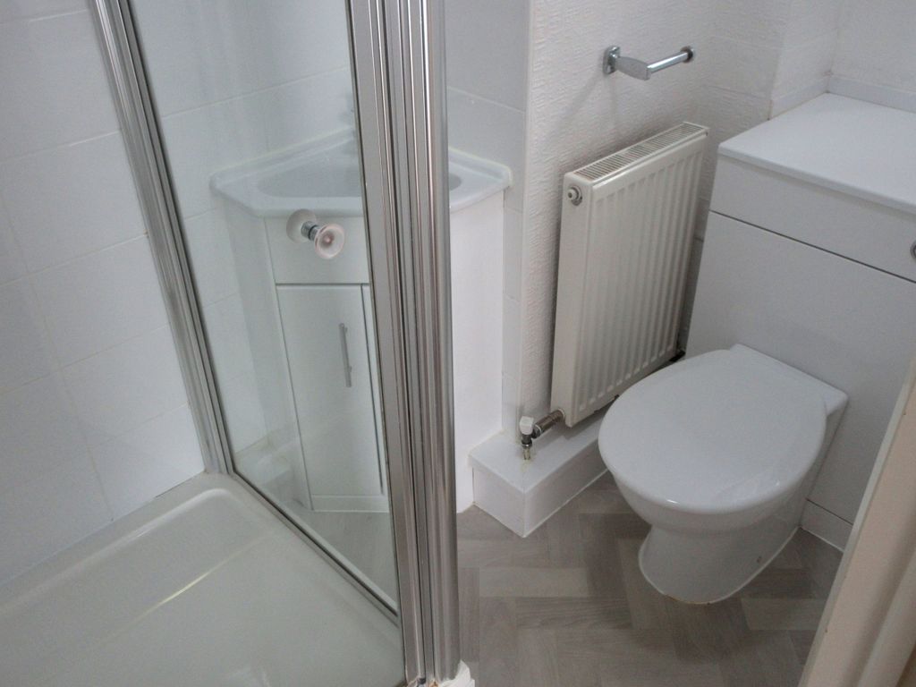 Property photo 2 of 3
