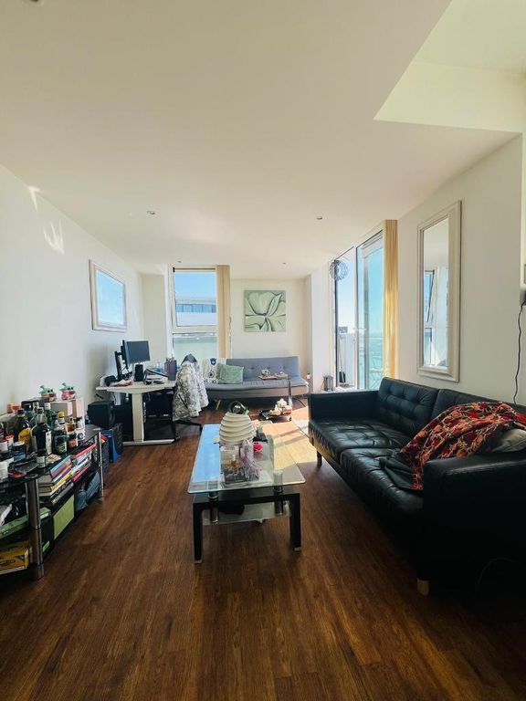 Property photo 3 of 7 Photo 3